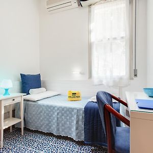 Camera familiare con letto king size